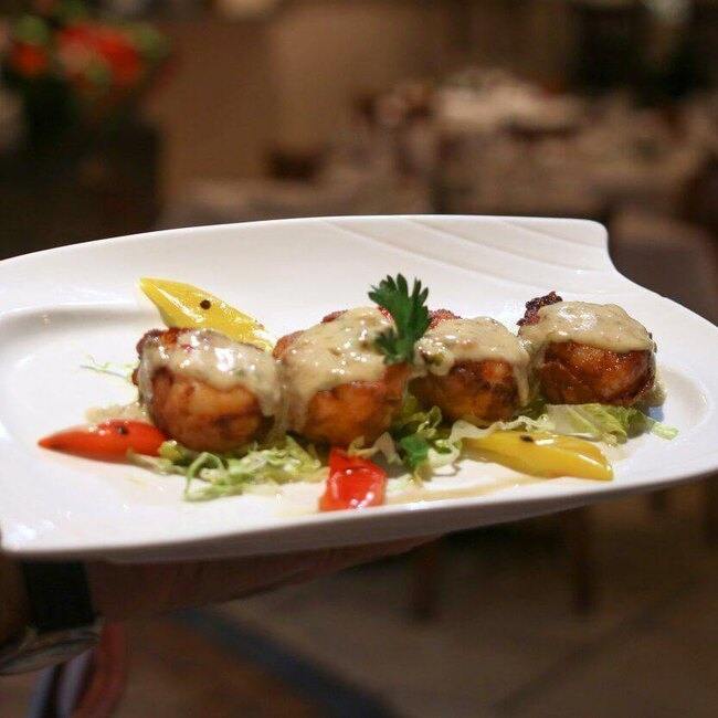 Elounda - Restaurant Méditerranéenne à Ville Saint-Laurent, Montréal