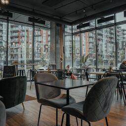 ES Café  Restaurant Café