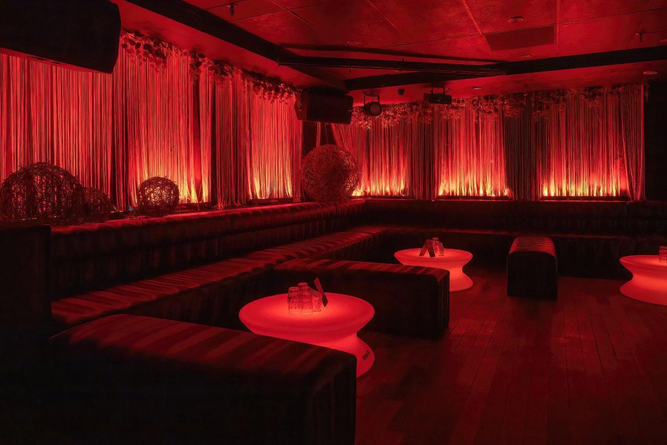 Essence Club - Restaurant Cuisine Bar Centre-ville, Montréal
