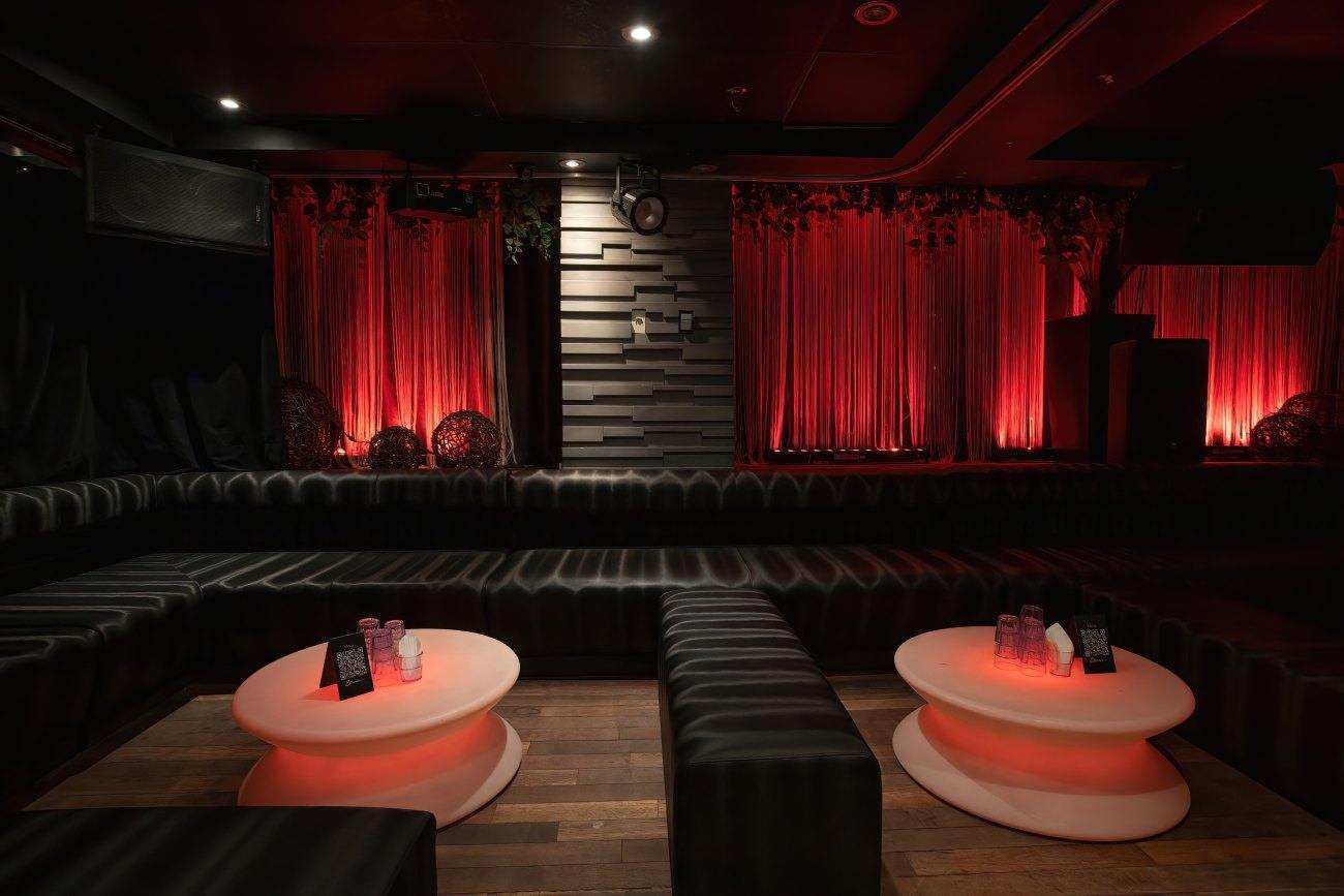 Essence Club - Restaurant Cuisine Bar Centre-ville, Montréal