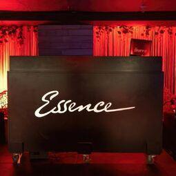 Essence Club RestoMontreal.ca