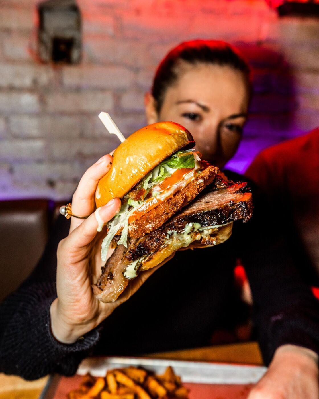 Faite à l'os - Restaurant BBQ à Vieux-Québec, Québec