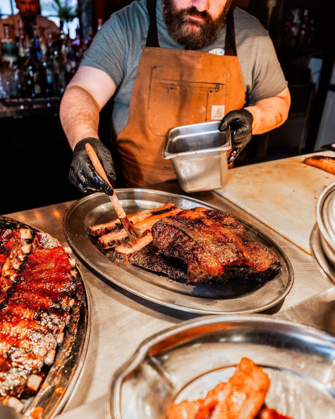 Faite à l'os - Restaurant BBQ à Vieux-Québec, Québec