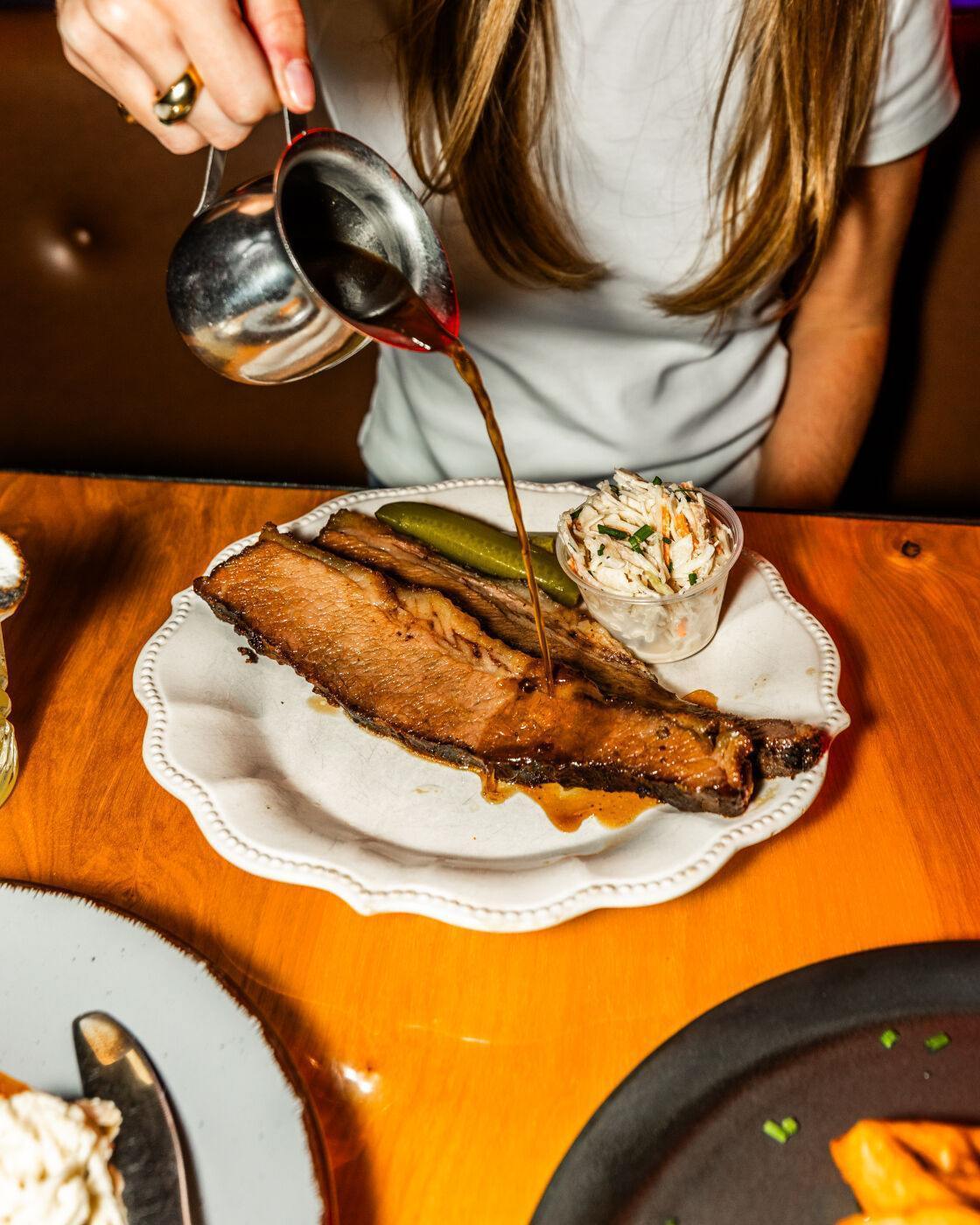 Faite à l'os - Restaurant BBQ à Vieux-Québec, Québec