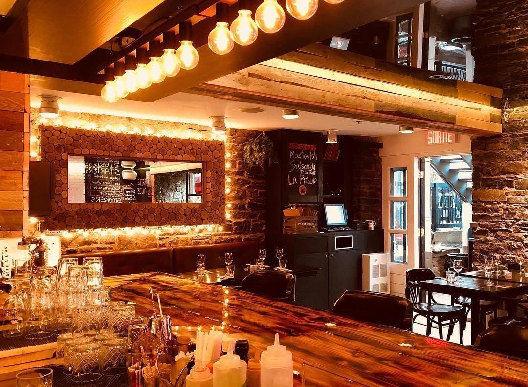 Faite à l'os - Restaurant BBQ à Vieux-Québec, Québec
