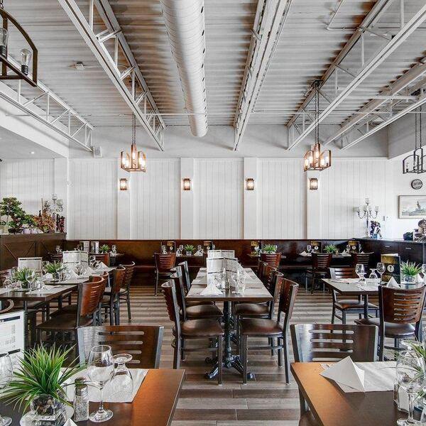 Fourchette Antillaise - Restaurant Créole à Ahuntsic-Cartierville, Montréal
