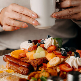 Fruit Oeufolie RestoMontreal.ca