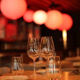 Fukurō: tapas + cocktails  Restaurant Asiatique