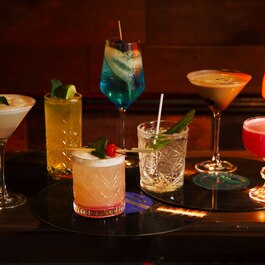 Fukurō: tapas + cocktails  Restaurant Asiatique