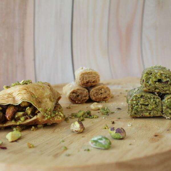 Fustoki Pâtisserie Restaurant Laval, QC