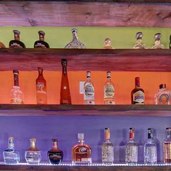 Guacamole y Tequila - Mexican Restaurant in Sherbrooke