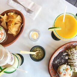 Guacamole y Tequila RestoMontreal.ca