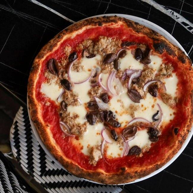 Pizzeria Gusto - Restaurant Cuisine Italienne - St-Léonard, Montréal
