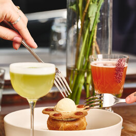 Le Hobbit  Restaurant Bistro