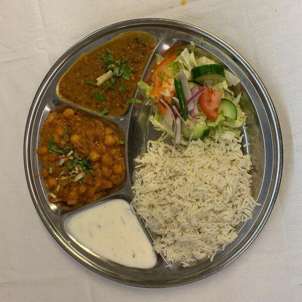 India Beau Village - Restaurant Indienne à Parc-Extension, Montréal