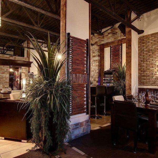 Isola Bella - Cuisine Évolutive - 3437, boul. de la Piniere, Terrebonne  - (450) 326-1377
