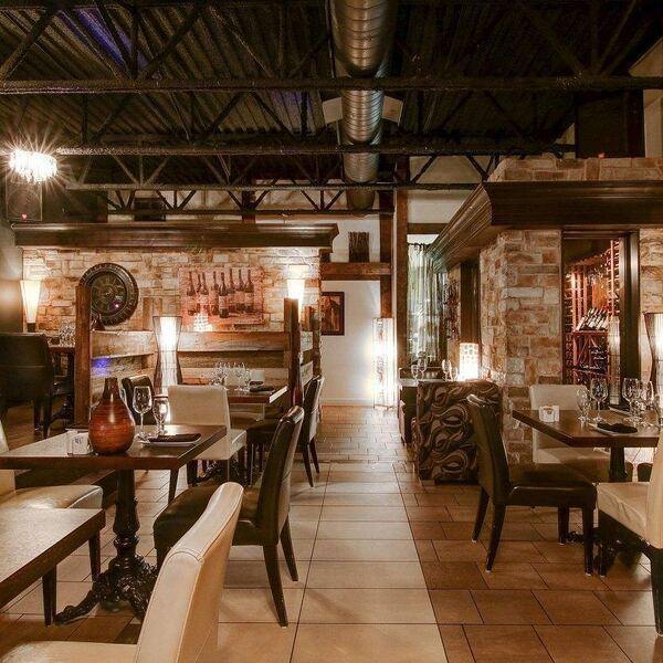 Isola Bella - Cuisine Évolutive - 3437, boul. de la Piniere, Terrebonne  - (450) 326-1377