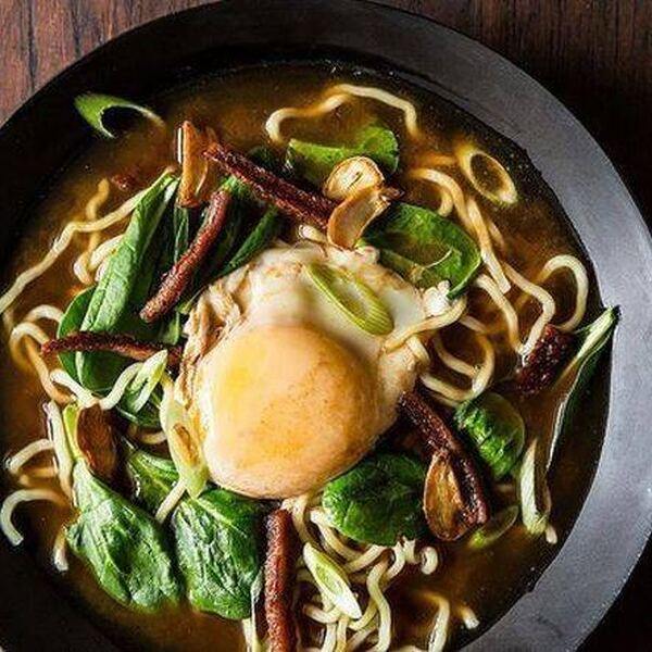 KÒI Noodle Bar - Restaurant Japonaise à Chomedey, Laval