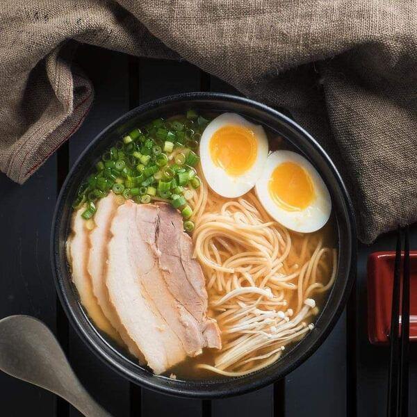 KÒI Noodle Bar - Restaurant Japonaise à Chomedey, Laval