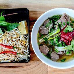 KÒI Noodle Bar RestoMontreal.ca