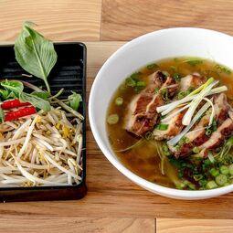 KÒI Noodle Bar RestoMontreal.ca
