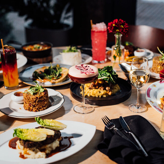 Kwizinn restaurant cuisine caribéenne dans Vieux-Montréal