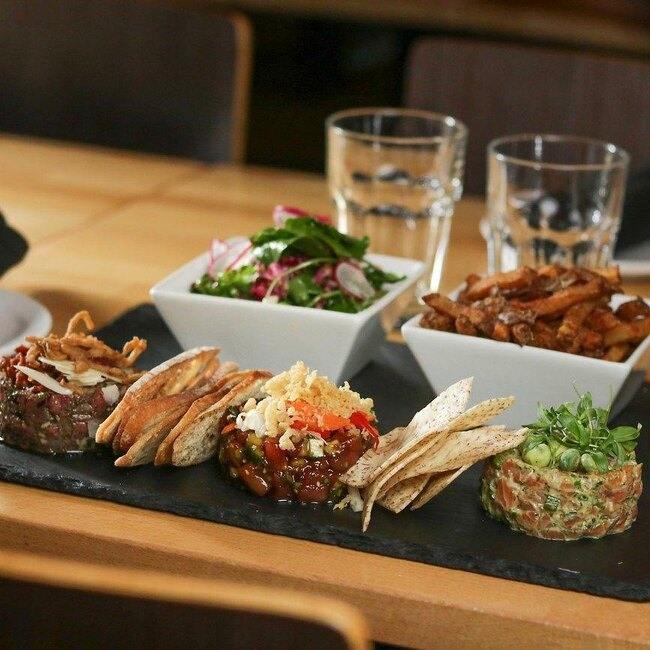 La Belle et La Barbe - Bistro Urbain Restaurant