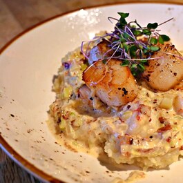 La Belle et La Barbe - Bistro Urbain  Restaurant Bistro