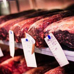 La Bête Bar Steakhouse RestoQuebec.ca