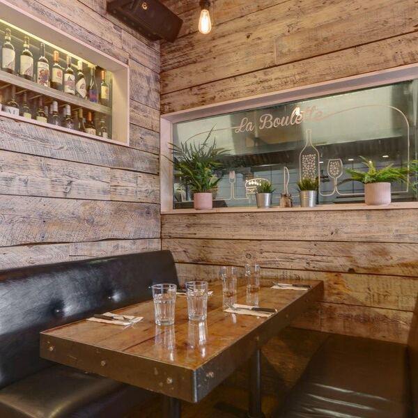 LA BOULETTE - Restaurant Poutine à Rosemont-La Petite-Patrie, Montréal
