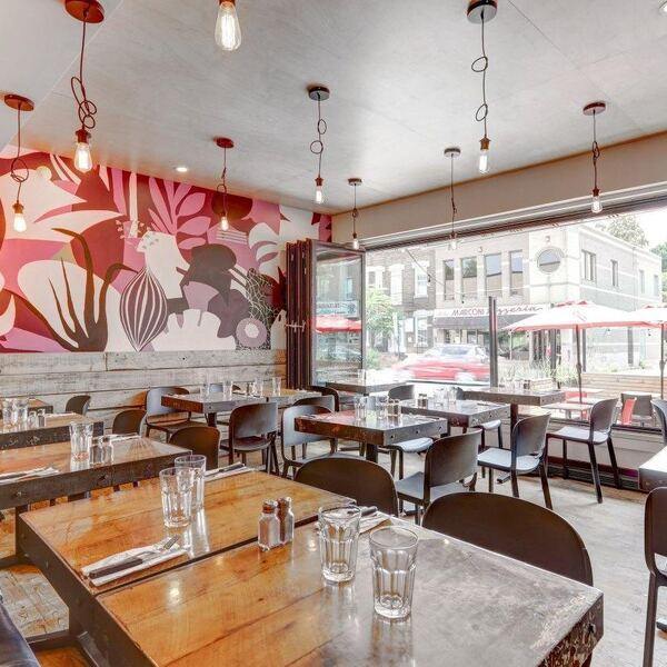 LA BOULETTE - Restaurant Poutine à Rosemont-La Petite-Patrie, Montréal