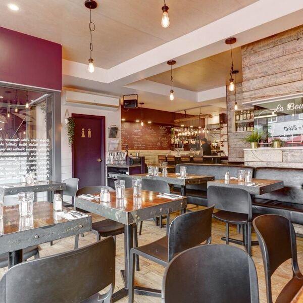 LA BOULETTE - Restaurant Poutine à Rosemont-La Petite-Patrie, Montréal