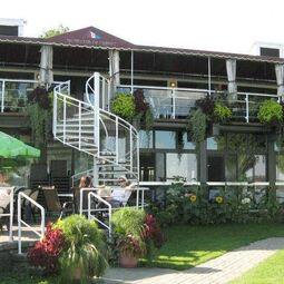 Restaurant L'Anse-au-Foulon Breakfast Restaurant