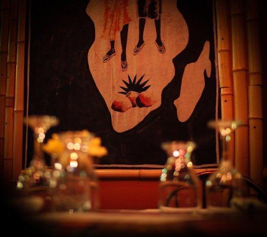 Restaurant La Calebasse - the true flavors of the tropics in the heart of Quebec, in an exotic atmosphere that transports you to the heart of Africa.