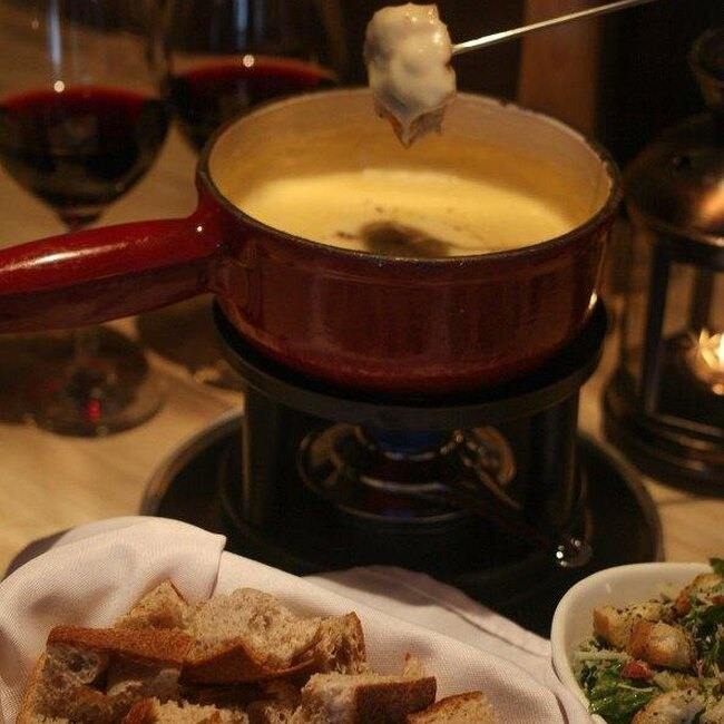 La Chaudronnée Suisse - Restaurant Fondue à Repentigny