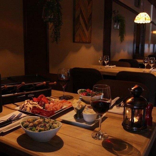 La Chaudronnée Suisse - Restaurant Fondue à Repentigny