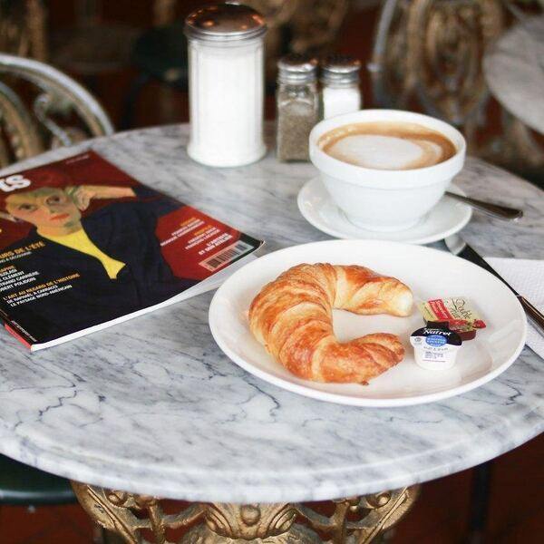 La Croissanterie Figaro - Restaurant Café à Outremont, Montréal