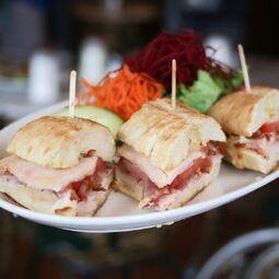 La Croissanterie Figaro RestoMontreal.ca