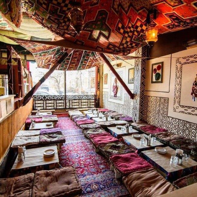 La Khaïma Cuisine Nomade - Restaurant Africaine à Le Plateau-Mont-Royal, Montréal