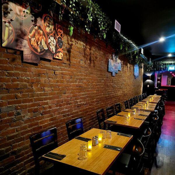 La Paella - Restaurant Espagnole à Le Village/Centre Sud, Montréal