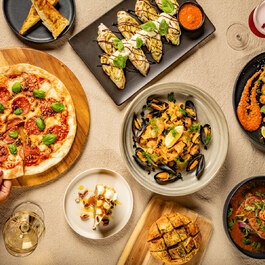 La Piazzetta - Restaurants near Papineau Metro (H2K 4C8)