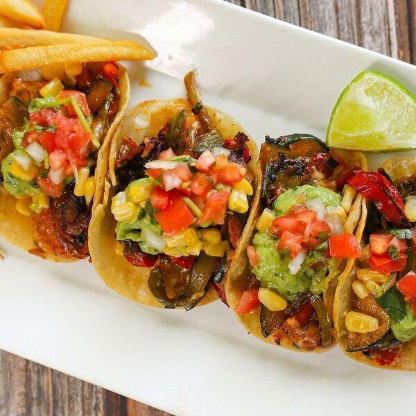 La Selva Restaurant Mexicain - Restaurant Mexicaine à Le Plateau-Mont-Royal, Montréal