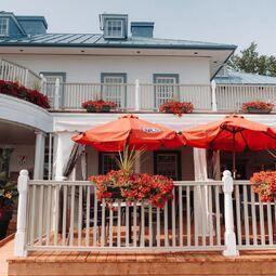 Restaurant-Terrasse Du Manoir - Restaurants Du Terroir, Canadiens, Boréals de Québec