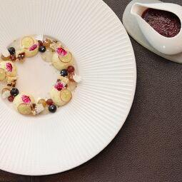 Laurie Rapha&euml;l - Fine Dining / Upscale, Online Menu Restaurants in Quebec