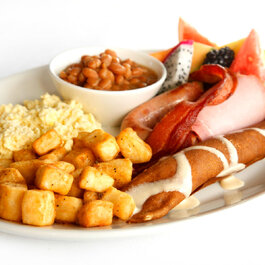 L'assiette du paresseux (assite brunch) - Le Batifol Lac Beauport RestoQuebec.ca