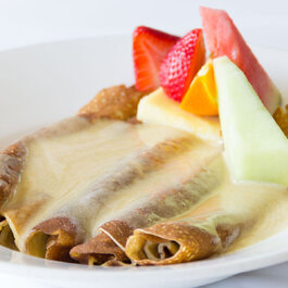 D&eacute;jeuner 5 cr&ecirc;pes au beurre d'&eacute;rable - Le Batifol RestoQuebec.ca