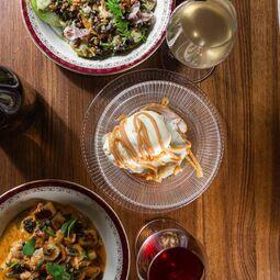 Le Bedeau - Sugar Shacks, Regional, Breakfast Online Menu Restaurants in Quebec