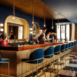 Le Bijou - Salon à cocktails  Restaurant Internationale