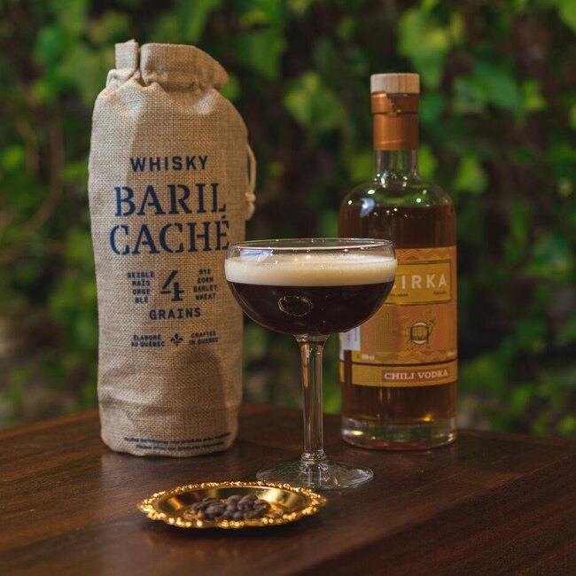 Le Bon Vieux Temps - Restaurant Bar à Quartier Latin, Montréal