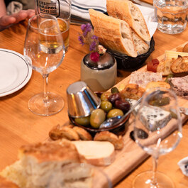 Le Bouchon par Bleu & Persillé RestoMontreal.ca